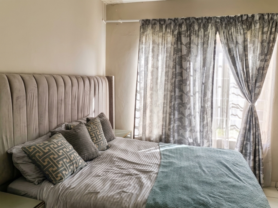 To Let 3 Bedroom Property for Rent in Waterval East North West